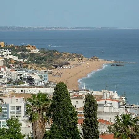 Ocean Glimpse Апартаменти Албуфейра