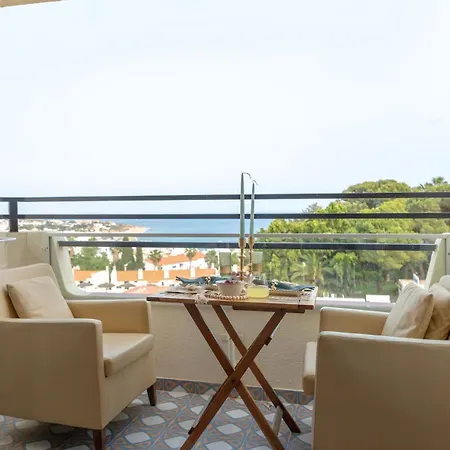 Ocean Glimpse Apartamento